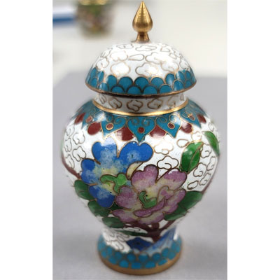 CLOISONNE BOX16 2"X2.75" WHITE